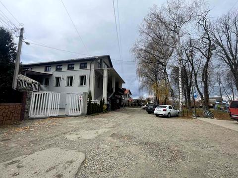 комерційна за адресою Українська, 91