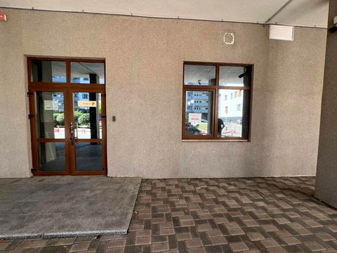 коммерческая по адресу Андрея Верхогляда ул. (Михайла Драгомирова), 16