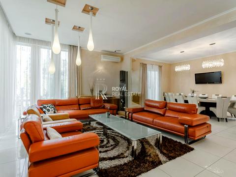 будинок за адресою яснополянська, 1