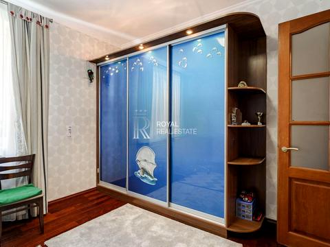 будинок за адресою яснополянська, 1