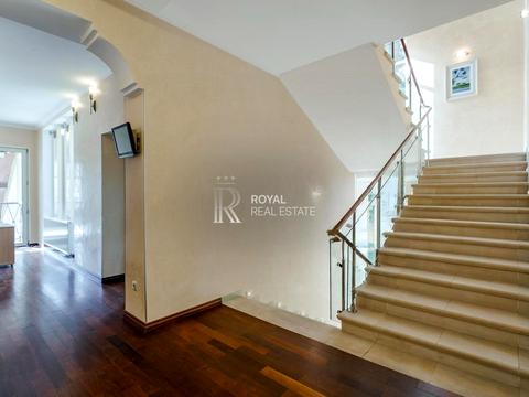 будинок за адресою яснополянська, 1