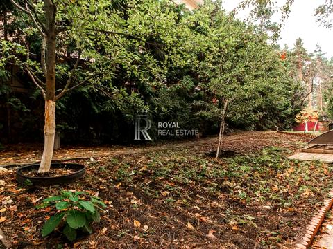 будинок за адресою яснополянська, 1