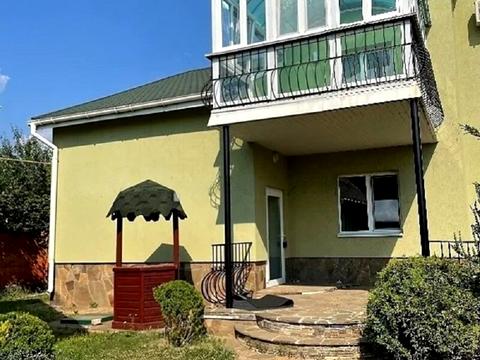 будинок за адресою центральна