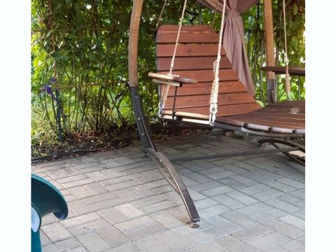 будинок за адресою Юрія Поправки вул. (Миколи Лебедєва), 10/19