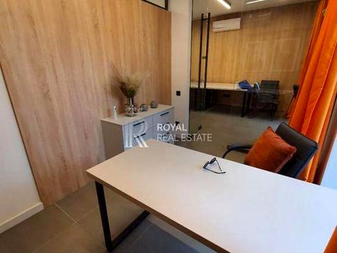 комерційна за адресою Лабораторний пров., 22