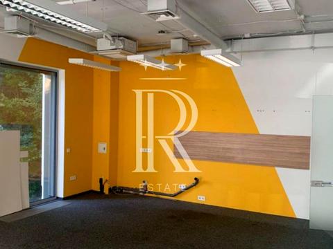 коммерческая по адресу Лейпцигская ул., 15