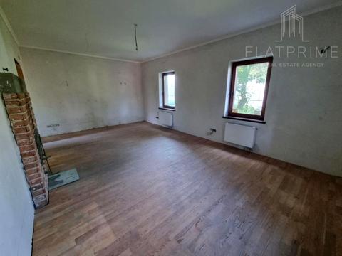 дом по адресу 10-я Линия ул.