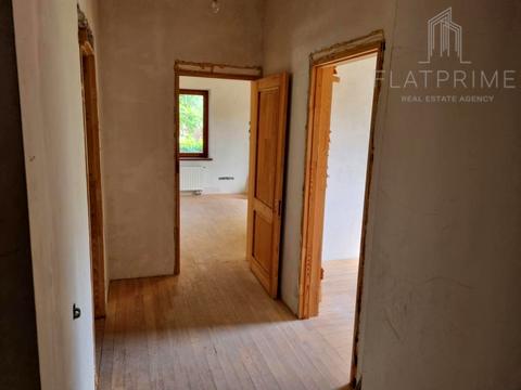 дом по адресу 10-я Линия ул.