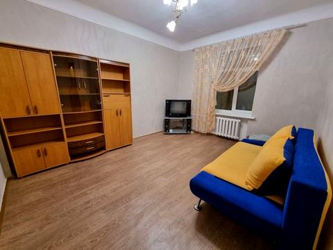 квартира за адресою 128-ї Бригади Тероборони вул. (Курчатова), 4