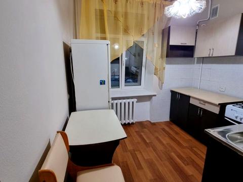 квартира за адресою 128-ї Бригади Тероборони вул. (Курчатова), 4