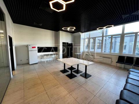 коммерческая по адресу Лаврская ул. (Январского восстания), 2