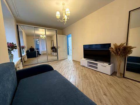 квартира за адресою Героїв Небесної Сотні просп., 16/26