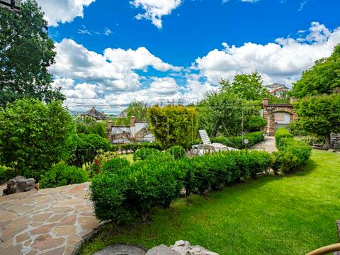 будинок за адресою Голосіїво