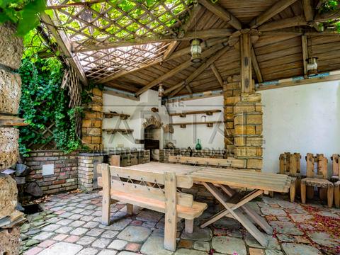 будинок за адресою Голосіїво