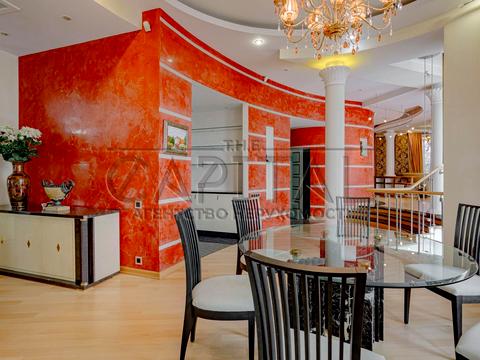 будинок за адресою Голосіїво