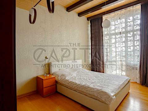 будинок за адресою Голосіїво