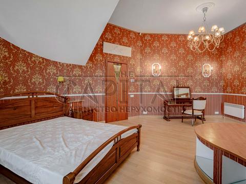 будинок за адресою Голосіїво