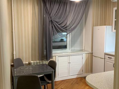 квартира за адресою Соборний просп. (Леніна), 170-Г