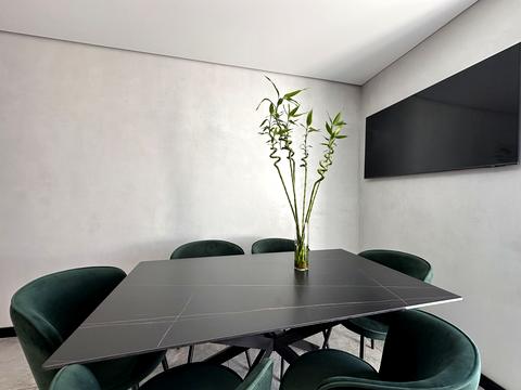 квартира по адресу Владимира Ивасюка ул., 21-Г