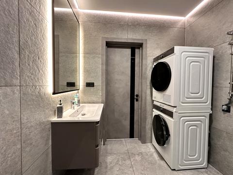 квартира по адресу Владимира Ивасюка ул., 21-Г