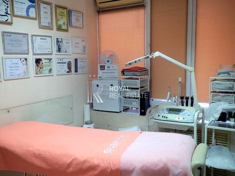 комерційна за адресою Академіка Глушкова просп., 31-А