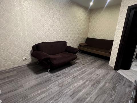 квартира за адресою Героїв Небесної Сотні просп., 18/8