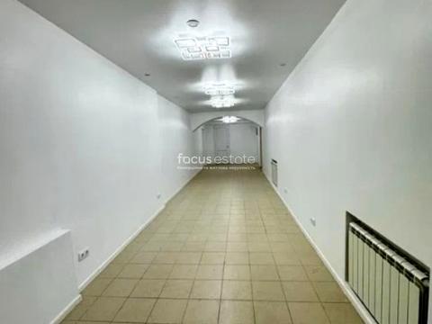 комерційна за адресою Велика Васильківська вул. (Червоноармійська), 30