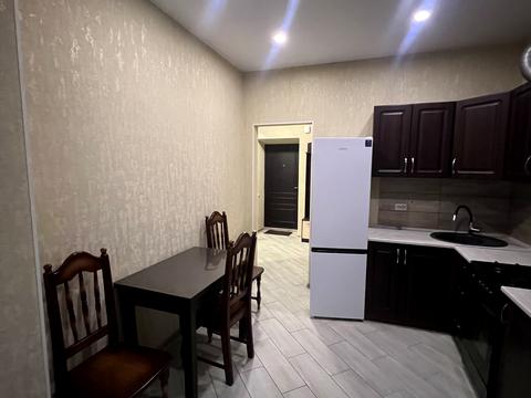 квартира за адресою Героїв Небесної Сотні просп., 18/8