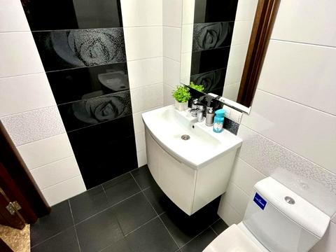 будинок за адресою Дмитра Яворницького вул.