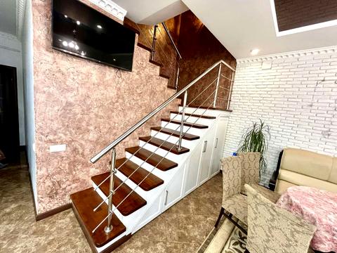 будинок за адресою Дмитра Яворницького вул.