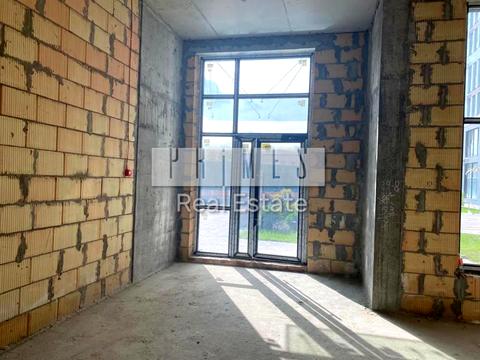 комерційна за адресою Святослава Хороброго вул., 11-Б