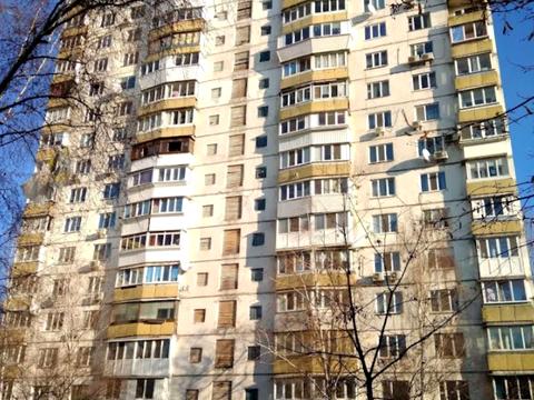 квартира за адресою Академіка Булаховського вул., 42/43