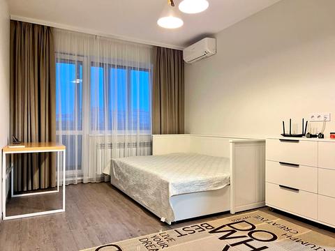 квартира за адресою Володимира Івасюка вул. (Головка), 18