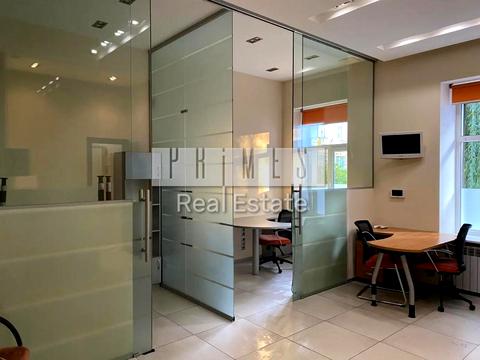 комерційна за адресою Січових Стрільців вул. (Артема), 5