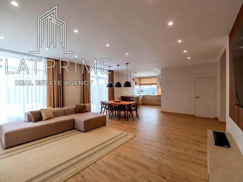 будинок за адресою Привітна вул. (Возз'єднання)