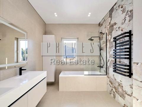 будинок за адресою Захрестова вул.