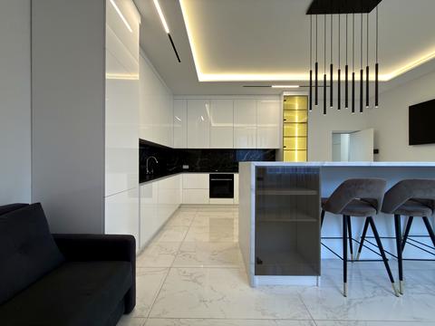 будинок за адресою с. Поршна, Озерна