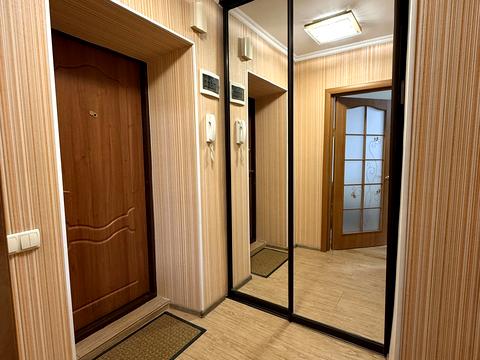 квартира за адресою Ґарета Джонса вул. (Сім'ї Хохлових), 1