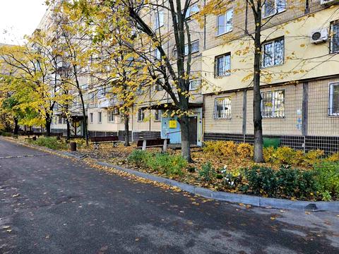 квартира за адресою Осіння вул., 11