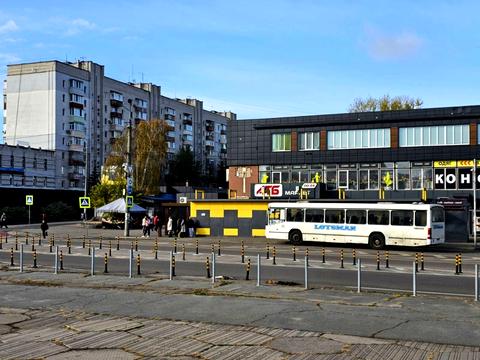 квартира за адресою Осіння вул., 11