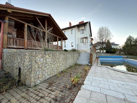 будинок за адресою с. Поршна, Озерна