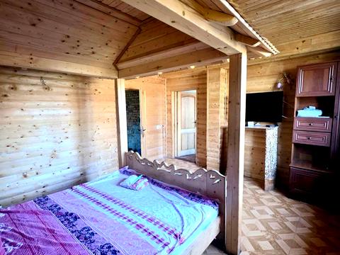 будинок за адресою Троянда