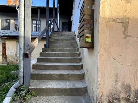 квартира за адресою Богдана Хмельницького вул., 12