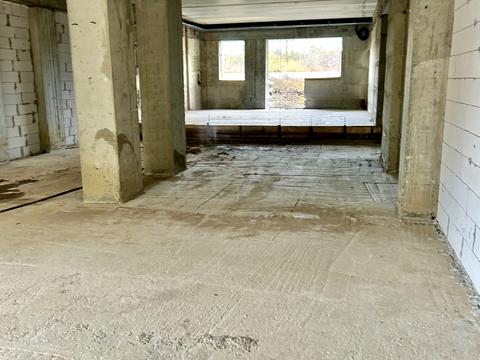 комерційна за адресою Володимира Івасюка вул., 13