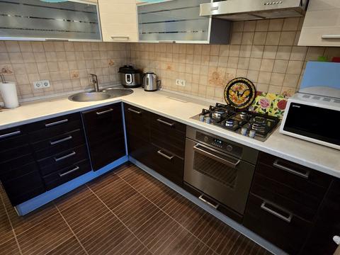 квартира по адресу Николая Ушакова ул., 12