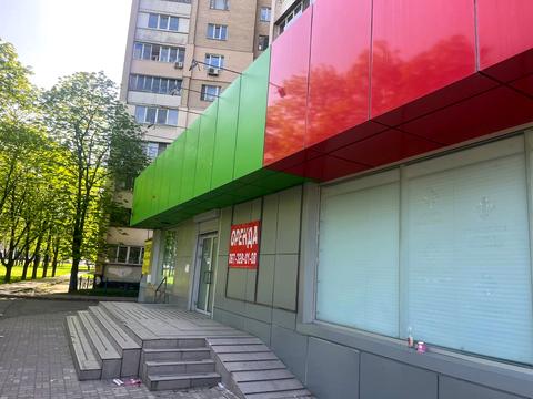 комерційна за адресою Харківське шосе, 60