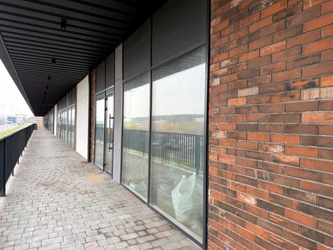 комерційна за адресою Берковецька вул., 6