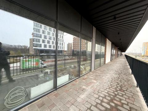 комерційна за адресою Берковецька вул., 6