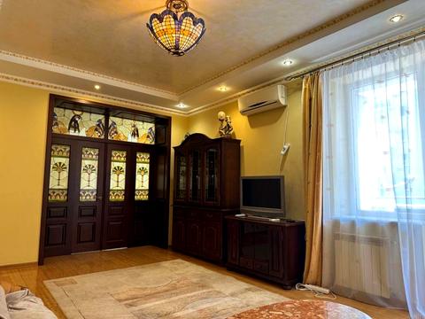 квартира за адресою Академіка Андрія Сахарова вул., 80а