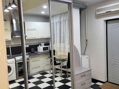 квартира за адресою М'ясоєдовська вул., 32